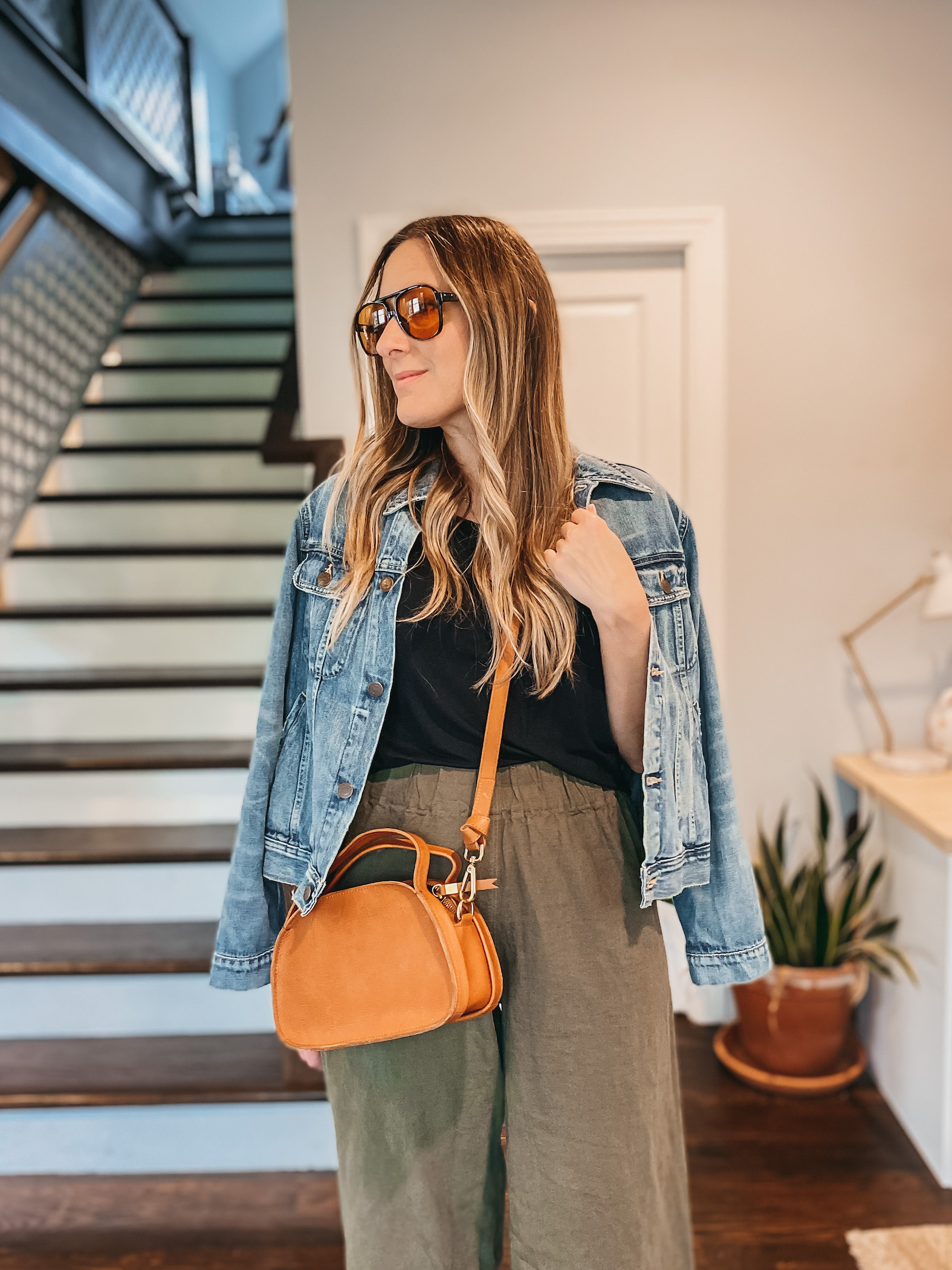 Daily Outfit Roundup: 4.18.22 - 4.22.22 - Michelle Tomczak